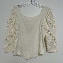Load image into Gallery viewer, Free People Small Brunch Top