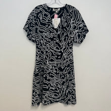 Load image into Gallery viewer, $498 Diane Von Furstenberg 6 NWT Dress