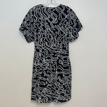 Load image into Gallery viewer, $498 Diane Von Furstenberg 6 NWT Dress