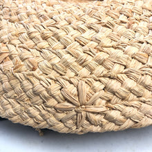 Load image into Gallery viewer, Helen Kaminski Classic 5 Bretton Straw Hat
