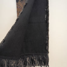 Load image into Gallery viewer, Luxurious Black and Brown Paisley-Print Reversible Cashmere Wrap Trimmed with Rex Fur
