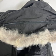 Load image into Gallery viewer, $1,475 Canada Goose XL Lorette Parka Coat
