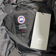 Load image into Gallery viewer, $1,475 Canada Goose XL Lorette Parka Coat
