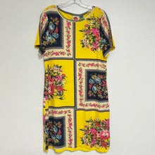 Load image into Gallery viewer, Farm Rio Anthropologie Medium Dress
