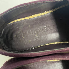 Load image into Gallery viewer, CHANEL 39 8/8.5 Velvet Espadrilles
