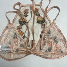 Load image into Gallery viewer, Free People Small NWT Lace Bra
