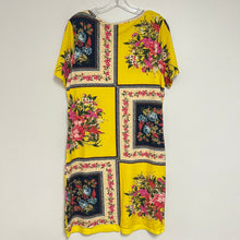 Load image into Gallery viewer, Farm Rio Anthropologie Medium Dress
