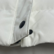 Load image into Gallery viewer, $650 Canada Goose XL Freestyle Vest
