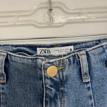 Load image into Gallery viewer, Zara 4 Wide Leg Denim Jeans
