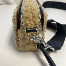 Load image into Gallery viewer, $325 Marc Jacobs Snapshot Teddy Crossbody
