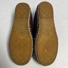 Load image into Gallery viewer, CHANEL 39 8/8.5 Velvet Espadrilles
