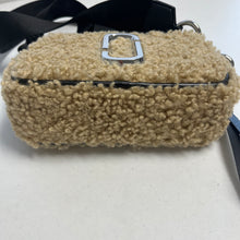 Load image into Gallery viewer, $325 Marc Jacobs Snapshot Teddy Crossbody
