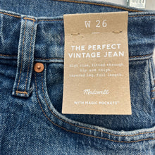 Load image into Gallery viewer, Madewell 26 2 NWT Straight Leg Jeans
